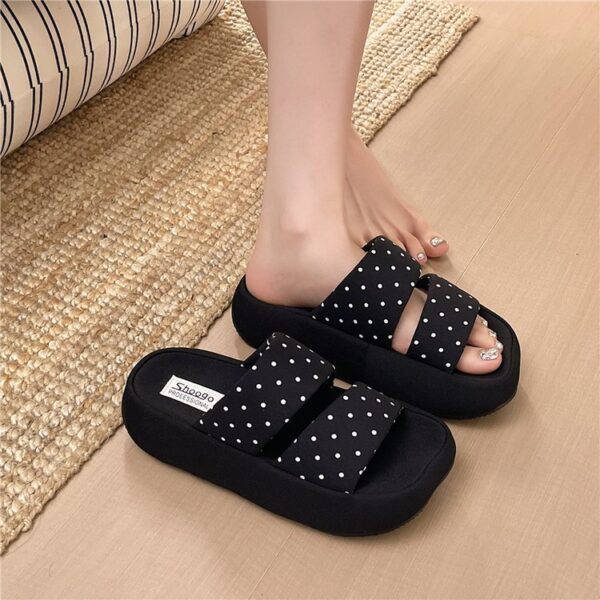 Sponge Cake Thick Sole Height Increasing Casual One-piece Slippers, Small And Versatile Cool Slippers