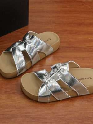 Thick Soled Sandals For Women With A Sense Of Luxury, Minimalist Style, And A Fashionable And Comfortable Cross Strap Design. Women's Slippers For Wearing Outside