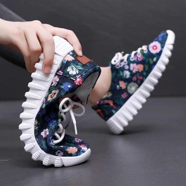 Womens Soft-soled Non-slip Casual Floral-print Sneakers