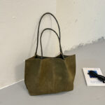 Commuter Vintage Large-capacity Underarm Bag New Casual Style