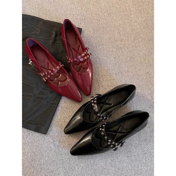 Women's Pointed-toe Wedge Leather Shoes With Studs
